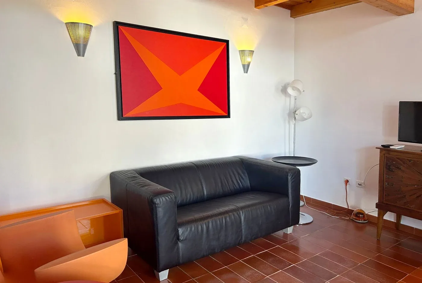 Moradia T1 com mezanino — Foto 10 de 12